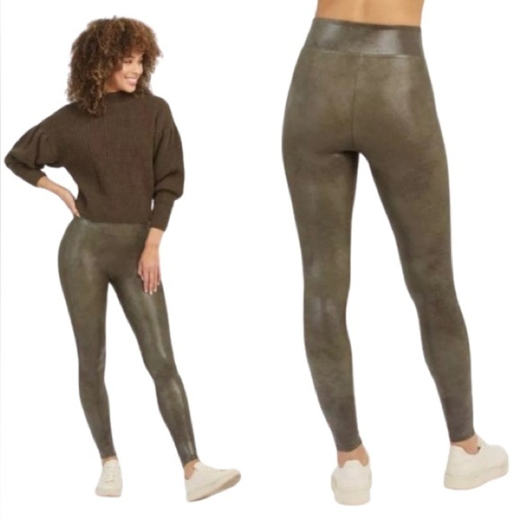 SPANX Pants - 🆕 NWT SPANX Faux Leather Croc Shine Leggings - 20303R - Darkened Olive - Large